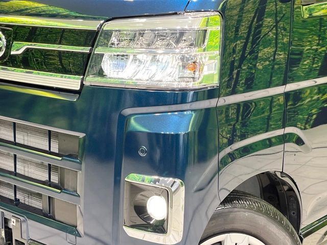 �yLED�w�b�h���C�g�z���V����ԑ��s�����ǍD�Ȏ��E���m�ۂ����S���ĉ^�]�ł��鍂�P�xLED�w�b�h���C�g�𑕔�!�_�����x�������A����d�͂��}�����Ă��܂��B