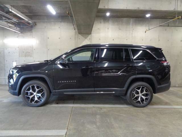 コマンダー2.0 リミテッド ディーゼル 4WD