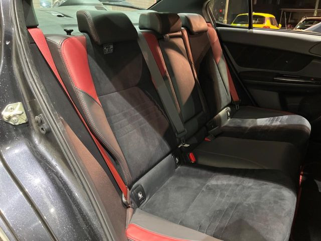 �㕔���Ȃ��C�ɂȂ�悤�ȃL�Y�E�����ւ��蓙�A�傫�ȃ_���[�W�͂Ȃ��A�ǍD�ȏ�Ԃł��B