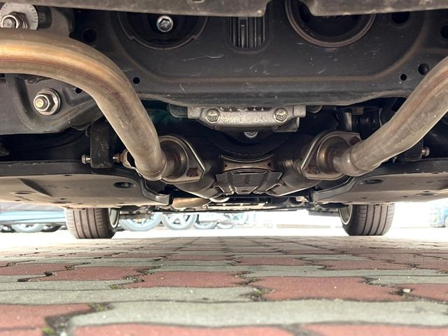 下回りがきれいなうちに、防錆加工の施工がオススメ。降雪地域はもちろん、沿岸部にお住いの方や、趣味でマリン・ウィンタースポーツをされる方にご好評いただいております。