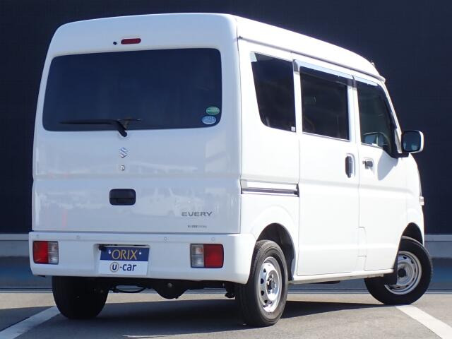 �I���b�N�X�F�蒆�ÎԂ͌�[�ԑO�ɑS��12�܂���24�������_�������{���I�C���A�G�������g�A�S���C�p�[�S���A�G�A�R���t�B���^�[�͖������ŐV�i�Ɍ����v���܂��B���S�̏[�������ł��B