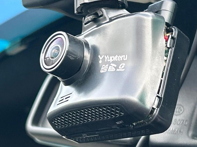 �y�h���C�u���R�[�_�[�z�h���C�u���R�[�_�[����!���s���͂������A������^�]�⎖�̂ɑ��������ہA�f���ŋL�^���A����̃��X�N�ɔ����܂��B���L�^�pSD�J�[�h�͂��q�l�����g�ł��������������K�v������܂��B