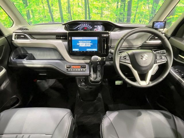 ソリオ1.2 ハイブリッド(HYBRID)  MZ