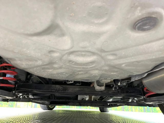 下回りがきれいなうちに、防錆加工の施工がオススメ。降雪地域はもちろん、沿岸部にお住いの方や、趣味でマリン・ウィンタースポーツをされる方にご好評いただいております。