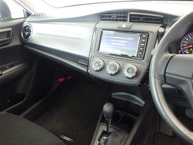 カローラアクシオ1.5 X