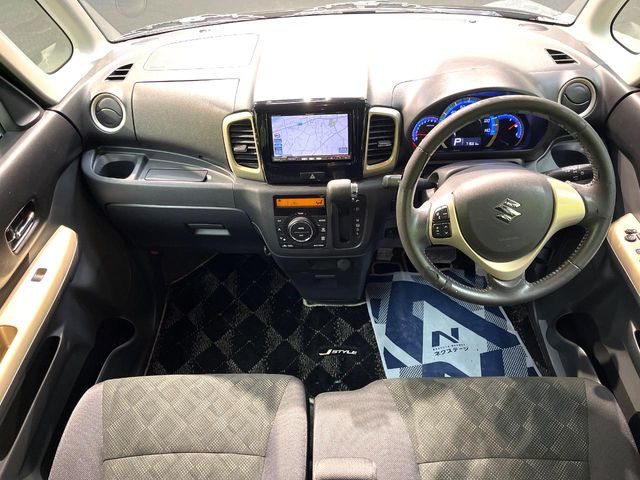 �O���[�v���݌ɐ���30,000��!!�S���̌n��X���烁�[�J�[�E�Ԏ��킸���Љ�o����̂ŁA���Ȃ��Ƀs�b�^���̂��Ԃ�������͂��ł���܂��͂��₢���킹��������