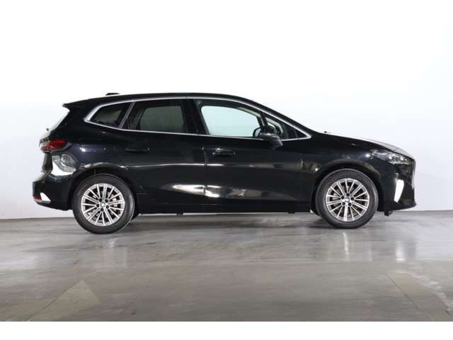 2シリーズアクティブツアラー218d