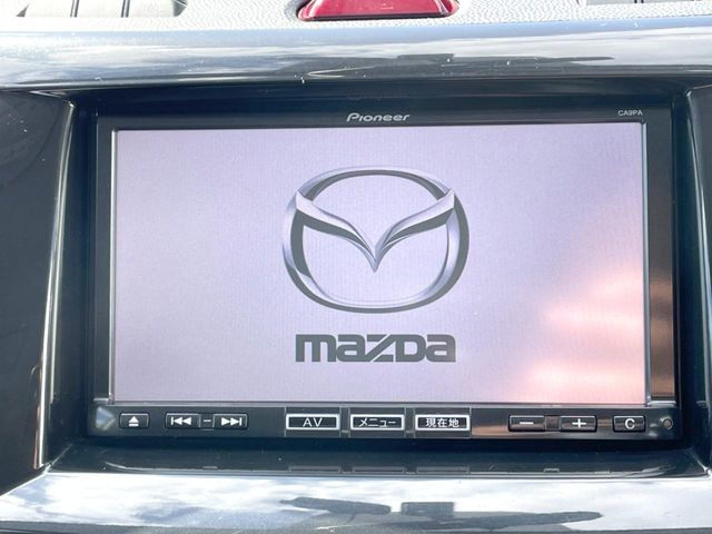 �y�����i�r�z�l�C�̏����i�r�𑕔����Ă���܂��B�i�r�̎g���₷���͂������A�I�[�f�B�I�@�\���[��!�L�����v�◷�s�͂������A�ʋ΂┃�����ȂǕ��i�̃h���C�u���y�����Ȃ�͂���