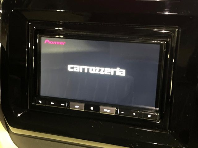 �y�i�r�Q�[�V�����z�ړI�n�܂ł�������ē����Ă����g���₷���i�r�BBluetooth�ڑ�����΂������̃X�}�z��MP3�v���C���[�̉��y���Đ��\!�����̉^�]������Ɋy�����Ȃ�܂�!!