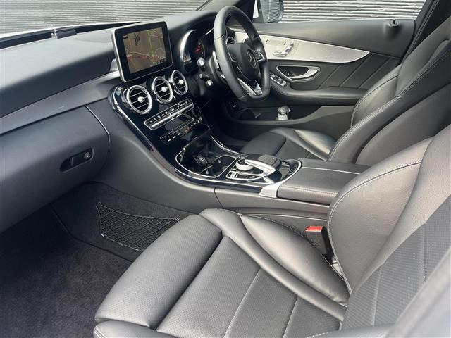 CクラスC180 ローレウス エディション