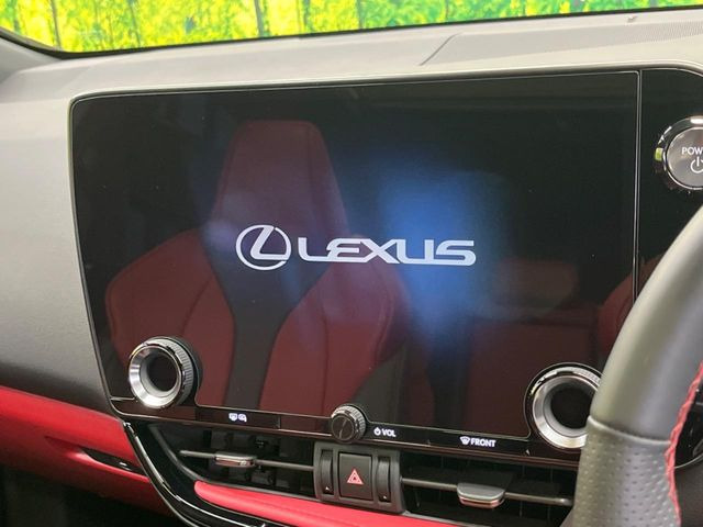 �y14�C���`�i�r�z�������ƃC���p�N�g�̂�����ʃi�r�𑕔��B�e��I�[�f�B�I����͂������A�X�}�z�A�g���ł��闘�֐��̍����i�r�ł���