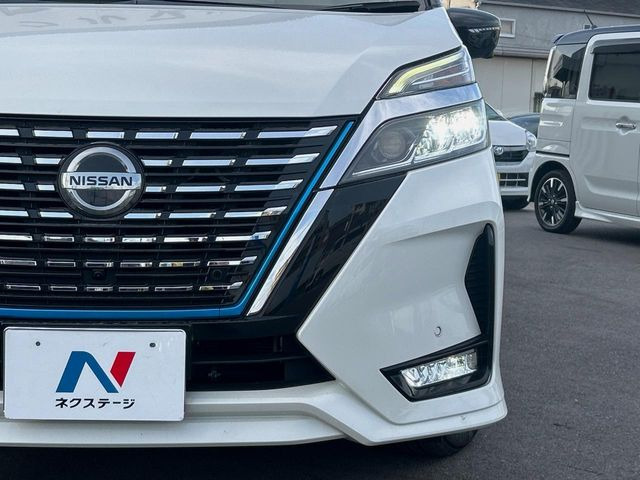 �yLED�w�b�h���C�g�z���V����ԑ��s�����ǍD�Ȏ��E���m�ۂ����S���ĉ^�]�ł��鍂�P�xLED�w�b�h���C�g�𑕔�!�_�����x�������A����d�͂��}�����Ă��܂��B