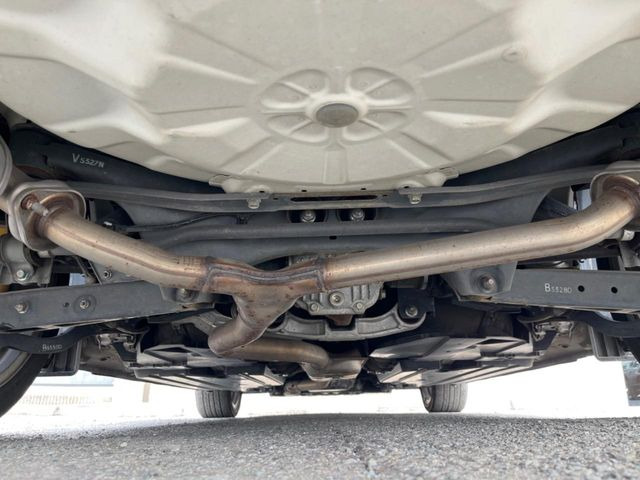 ����肪���ꂢ�Ȃ����ɁA�h�K���H�̎{�H���I�X�X���B�~��n��͂������A���ݕ��ɂ��Z���̕���A��Ń}�����E�E�B���^�[�X�|�[�c���������ɂ��D�]���������Ă���܂��B