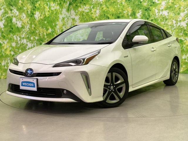 プリウス1.8 A プレミアム ツーリングセレクション