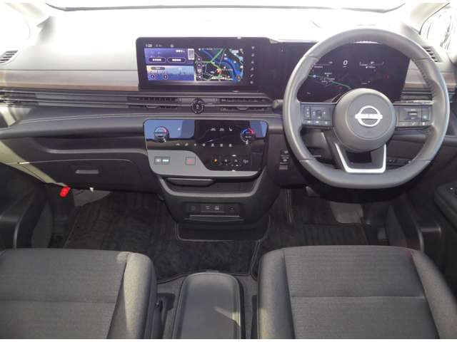 セレナ1.4 e-POWER ハイウェイスターV