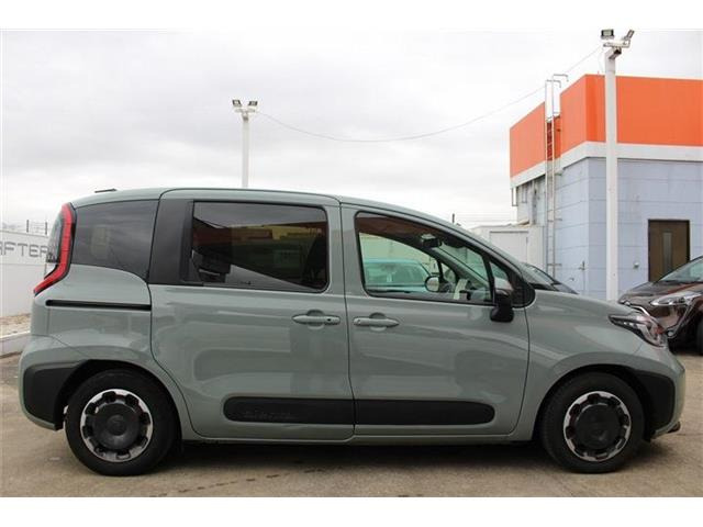 �̔��͂����X���������邨�q�l����ł��B���Ǝҗl�ւ̔̔��͂��f�肳���Ă��������܂��B�Ԍ������ԗ��̏ꍇ�́A�Ԍ����擾�������x�������z�ŕ\�����Ă���܂��B