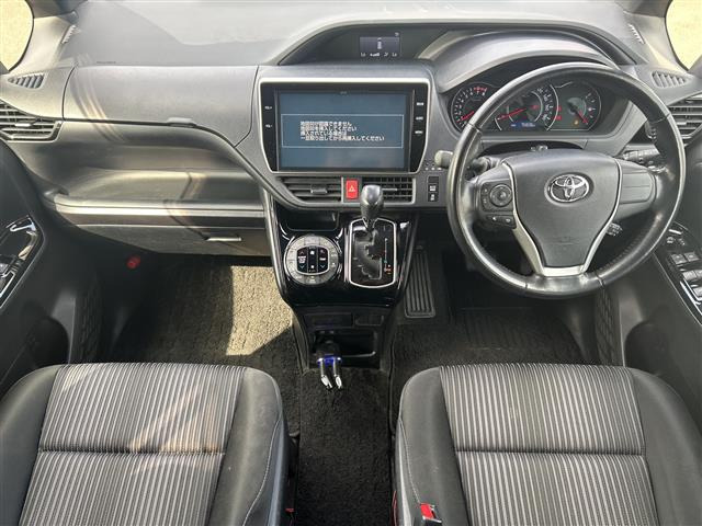 ヴォクシー2.0 ZS