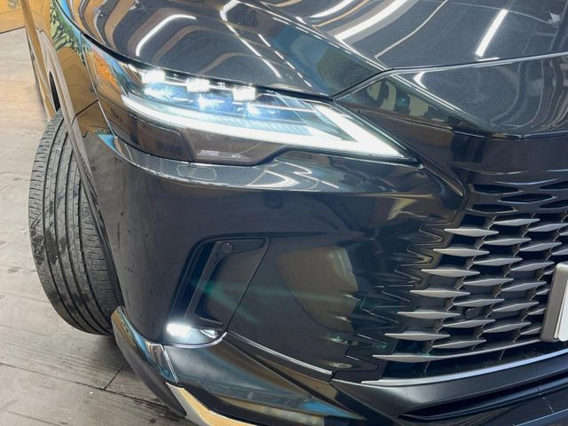 �yLED�w�b�h���C�g�z���V����ԑ��s�����ǍD�Ȏ��E���m�ۂ����S���ĉ^�]�ł��鍂�P�xLED�w�b�h���C�g�𑕔�!�_�����x�������A����d�͂��}�����Ă��܂��B