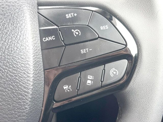 ���A�_�v�e�B�u�N���[�Y�R���g���[��:�O�̎ԂƂ̎Ԋԋ��������ɂƂ�A��葬�x�Ŏ������s���Ă���鎟����̃N���[�Y�R���g���[��!��ɍ������H�⎩���Ԑ�p���H�Ŏg�p����֗��ȋ@�\�ł�!