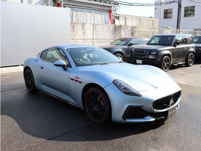 グラントゥーリズモ75th アニバーサリー エディション 4WD