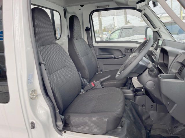 �^�]�ȃV�[�g���͎g�p�������Ȃ��A�ǍD�ȏ�ԂƂȂ��Ă��܂��B���J�Ɏg���Ă������Ƃ��悭�킩��܂��ˁB