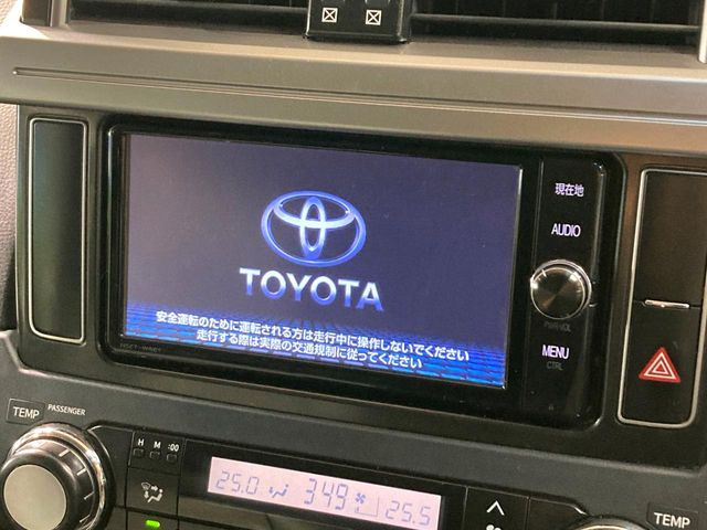 �y�����i�r�z�l�C�̏����i�r�𑕔��B�I�[�f�B�I�@�\���[�����Ă���ABluetooth�ڑ�����΂������̃X�}�z��MP3�v���C���[�̉��y���Đ��\!�����̉^�]������Ɋy�����Ȃ�܂�!!