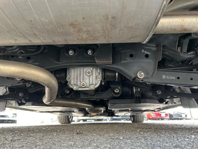 ����肪���ꂢ�Ȃ����ɁA�h�K���H�̎{�H���I�X�X���B�~��n��͂������A���ݕ��ɂ��Z���̕���A��Ń}�����E�E�B���^�[�X�|�[�c���������ɑ�ύD�]���������Ă���܂��B