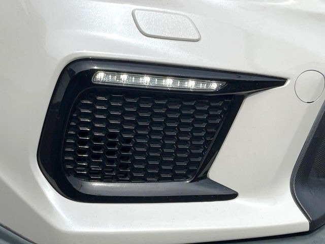 �yLED�A�N�Z�T���[���C�i�[�z