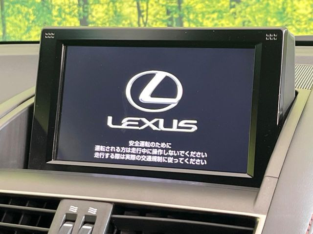 �y�����i�r�z�l�C�̏����i�r�𑕔����Ă���܂��B�i�r�̎g���₷���͂������A�I�[�f�B�I�@�\���[��!�L�����v�◷�s�͂������A�ʋ΂┃�����ȂǕ��i�̃h���C�u���y�����Ȃ�͂���