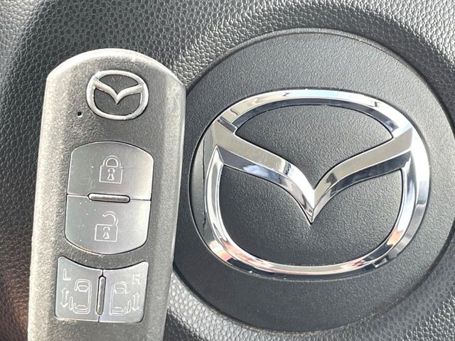 �y�A�h�o���X�g�L�[�z�J�o����|�P�b�g�ɓ��ꂽ�܂܂ł��h�A�̎{���E�������\�ȃX�}�[�g�L�[�𑕔��B�G���W���̃I���E�I�t�����J�M�����o���K�v����������Ƃ��Ă��֗��ł���