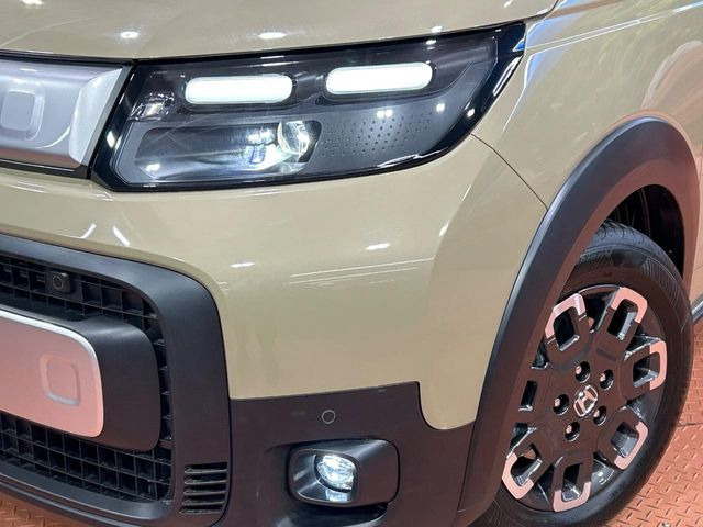 �yLED�w�b�h���C�g�z���V����ԑ��s�����ǍD�Ȏ��E���m�ۂ����S���ĉ^�]�ł��鍂�P�xLED�w�b�h���C�g�𑕔�!�_�����x�������A����d�͂��}�����Ă��܂��B