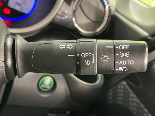 �y�I�[�g���C�g�z����̖��邳�ɉ����Ď����Ńw�b�h���C�g�̓_���E�������ł���@�\�ł�!���C�g�̕t���Y��E�����Y��Ȃǂ������Ȃ�A�J�̓���[���̑��s�����S!�g���l���ʉߎ����֗��ł��ˁ�