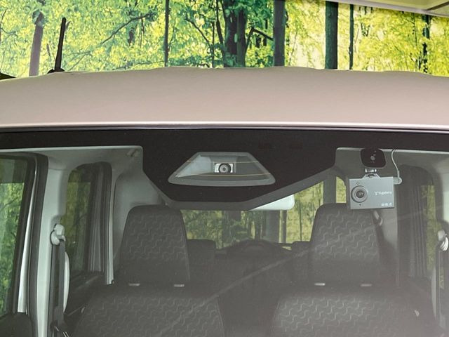 �y�X�Y�L �Z�[�t�e�B�T�|�[�g�z���s���ɑO���̎ԗ�����F�����A�Փ˂������Ȏ��͌x��ƃu���[�L�ŏՓˉ���Ɣ�Q�y�����A�V�X�g�B�����S�Ƀh���C�u�����y���݂��������܂��B