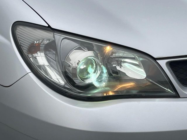 �yHID�w�b�h���C�g�z���ɖ��邭�O�����Ƃ炵�Ă����̂ŁA���V����Ԃ̑��s�������E�ǍD�ň��S���Ă���肢�������܂��B