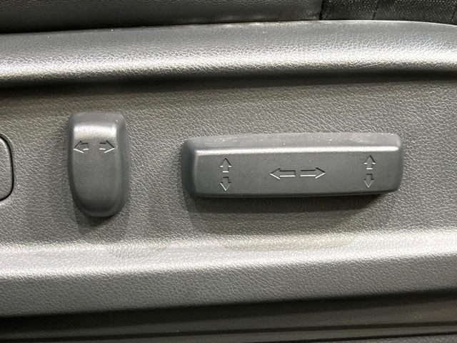 �y�p���[�V�[�g�z�X�C�b�`��ŊȒP�ɃV�[�g�̔��������\!�d��������͂�����܂���!���K�ȃV�[�g�|�W�V�����ɃZ�b�g���āA���K�ȃh���C�u�����y���݂��������B