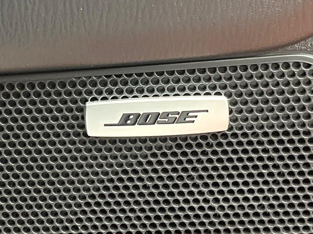 �yBOSE�T�E���h�V�X�e���z���[�J�[�I�v�V�����̍��i�ʃT�E���h�V�X�e���𓋍ځB��p�̃`���[�j���O���{���ꂽ�召�l�X�ȃX�s�[�J�[����ǎ��ȃT�E���h���t�ł��܂��B