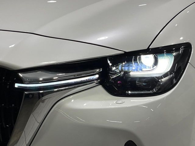 �yLED�w�b�h���C�g�z���V����ԑ��s�����ǍD�Ȏ��E���m�ۂ����S���ĉ^�]�ł��鍂�P�xLED�w�b�h���C�g�𑕔�!�_�����x�������A����d�͂��}�����Ă��܂��B