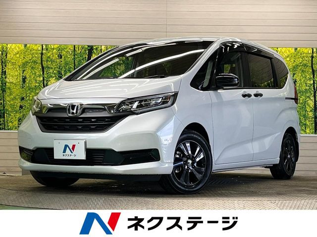 フリード（ホンダ）1.5 ハイブリッド G ブラックスタイル 中古車画像