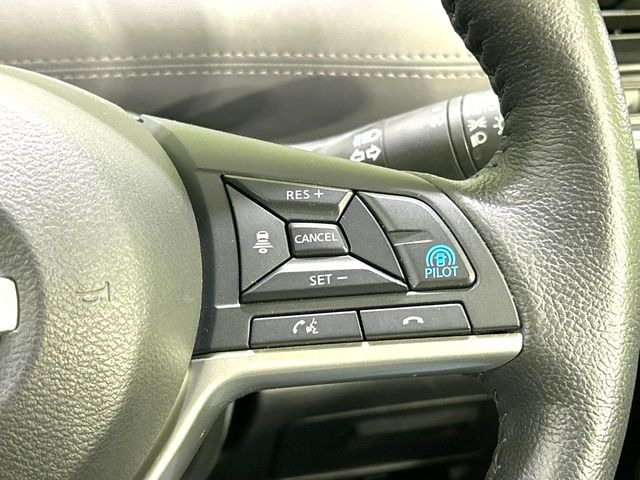 �y�v���p�C���b�g�z�������H�ł̒��������s���y��!!�a�؎��Ə��񑖍s�̃V�[���ŁA�A�N�Z���E�u���[�L�E�X�e�A�����O�������Ő��䂵�A�������^�]�̕��S���y�����Ă���܂���