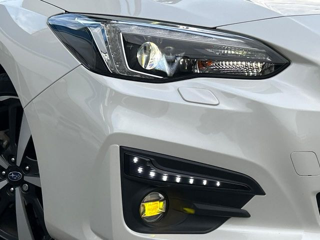 �yLED�w�b�h���C�g�z���V����ԑ��s�����ǍD�Ȏ��E���m�ۂ����S���ĉ^�]�ł��鍂�P�xLED�w�b�h���C�g�𑕔�!�_�����x�������A����d�͂��}�����Ă��܂��B