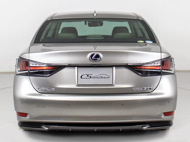 �N���A�����X�\�i�[���t���Ă��܂�!�t�����g&���A�ɃZ���T�[������A��Q���ɋ߂Â��ƌx��������h���C�o�[�ւ��m�点!�������֗��Ȑl�C�����ł�!!