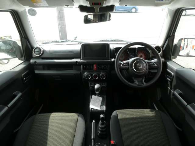 �i�����ꂽ�C���p�l����́A�X�^�C���b�V�������쐫�⎋�F���ɂ��D��A�O���̂��Ȃ��f�U�C���ɂȂ��Ă���܂�!