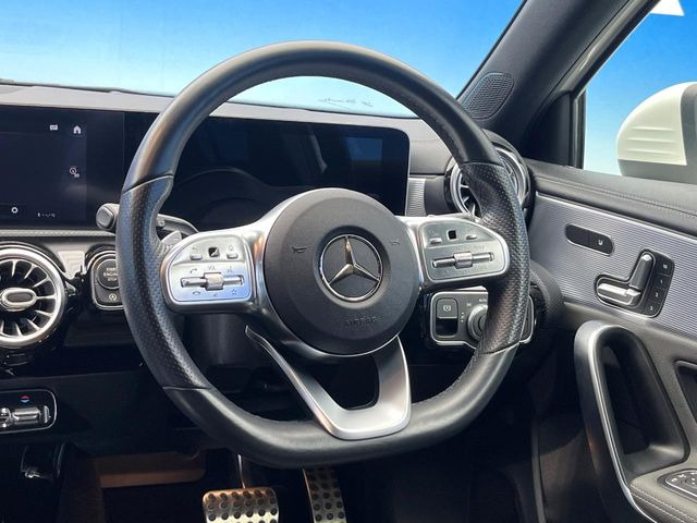 ���n���h�����̃X�������Ȃ��A���ꂢ�ȏ�Ԃ��ێ����Ă���܂��B�e�X�C�b�`���̓�����m�F�ς݂ł��B