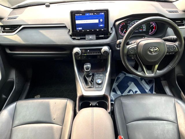 グループ総在庫数約30,000台!!全国の系列店からメーカー・車種問わずご紹介出来るので、あなたにピッタリのお車が見つかるはずです♪まずはお問い合わせ下さい☆