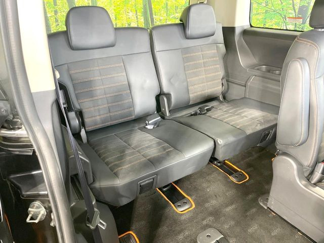 3��ڃV�[�g�͂�������ԗǍD����l�ł��������ƍ����Ē����܂��̂ŁA��l���ł̂��o���������N���N�ł��􂲉Ƒ��ŁA�C�̒m�ꂽ���ԂŁA�h���C�u�ɍs���̂��y���݂ł��ˁ�