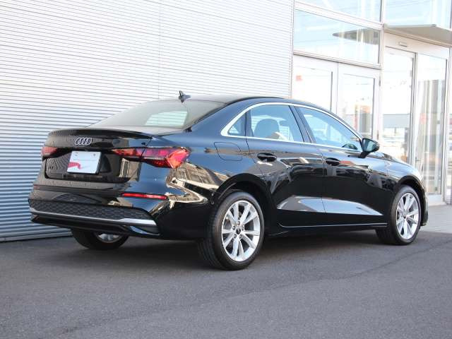 A3セダン30 TFSI アドバンスド