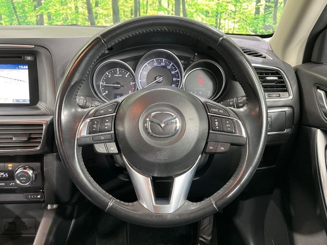 �y�����v�����X�e�A�����O�z�㎿�Ȋv���g�p���邱�ƂŁA��ɂ����������݂ƂĂ��^�]���₷���n���h���ł���