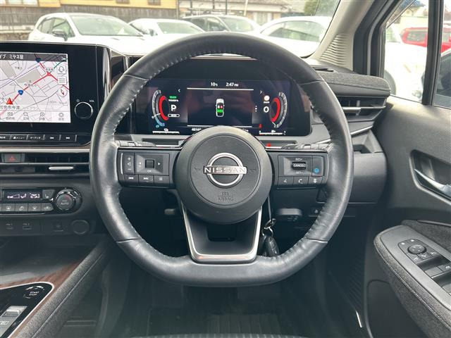 ノートオーラ1.2 G レザーエディション