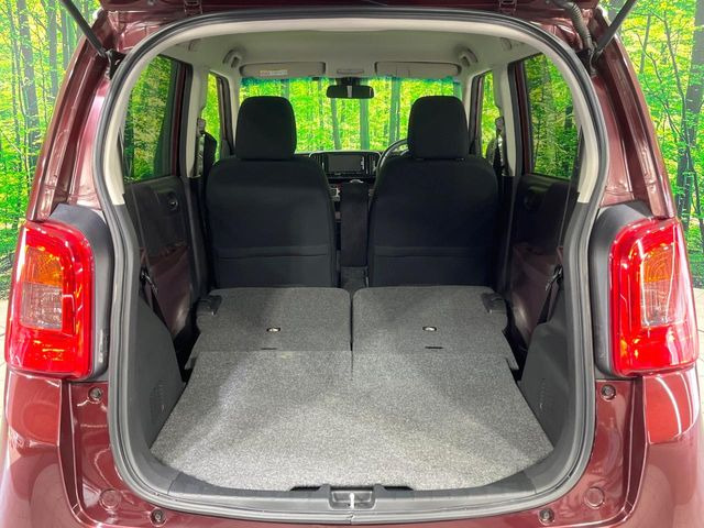 ���i�̂���������ʋ΁A���}���ɏ\���ȉ׎��X�y�[�X���m�ۂ��Ă���܂��B�Z�J���h�V�[�g��|���ƁA�傫�ȉו��̐ύڂ��\�ł���