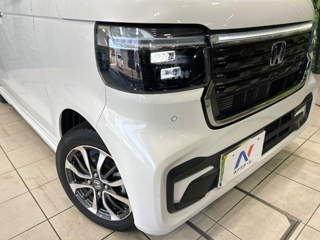 �yLED�w�b�h���C�g�z���V����ԑ��s�����ǍD�Ȏ��E���m�ۂ����S���ĉ^�]�ł��鍂�P�xLED�w�b�h���C�g�𑕔�!�_�����x�������A����d�͂��}�����Ă��܂��B